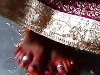 Indian Mistress Has Her Feet Worshipped By Slave free video