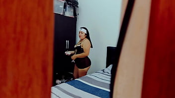 Camara Oculta A La Monjita Pervertida, La Descubri Masturbandose Capitulo 3 Instagram Jsexycouple17 free video